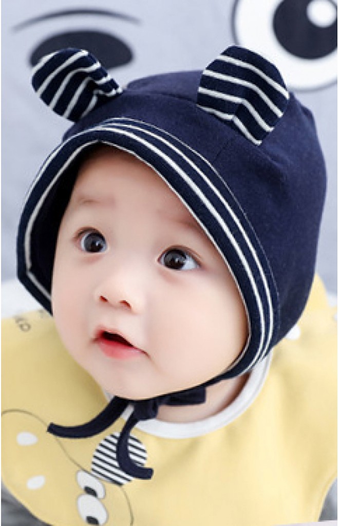 หมวกผูกคางแต่งขอบและหูลายทาง หมวกผูกคางแต่งขอบและหูลายทาง