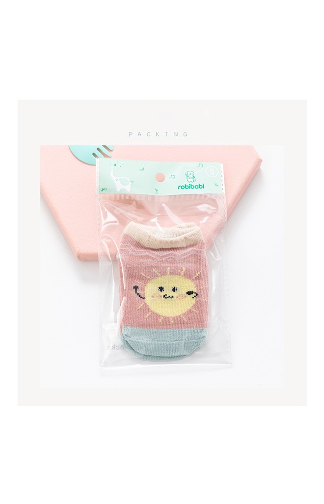 ถุงเท้าเด็กลายน่ารัก แบบข้อสั้น มีกันลื่น robibabi
