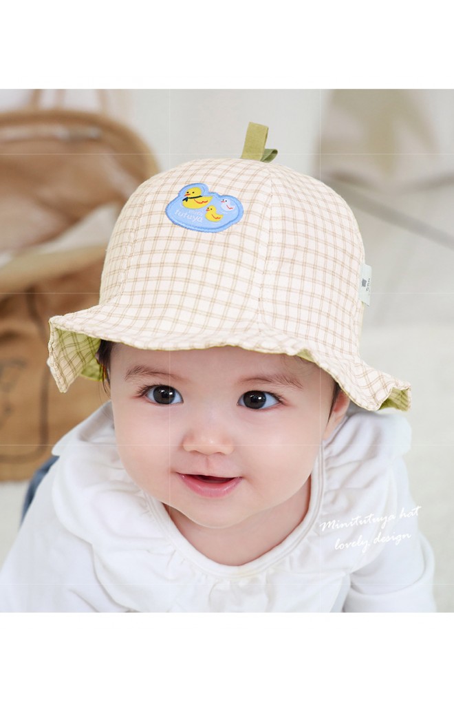 หมวกเป็ดน้อยผ้าลายตาราง tutuya