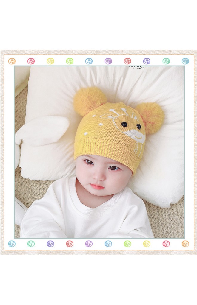 หมวกยีราฟน่ารักด้านบนแต่งปอมปอมขนมิ้ง