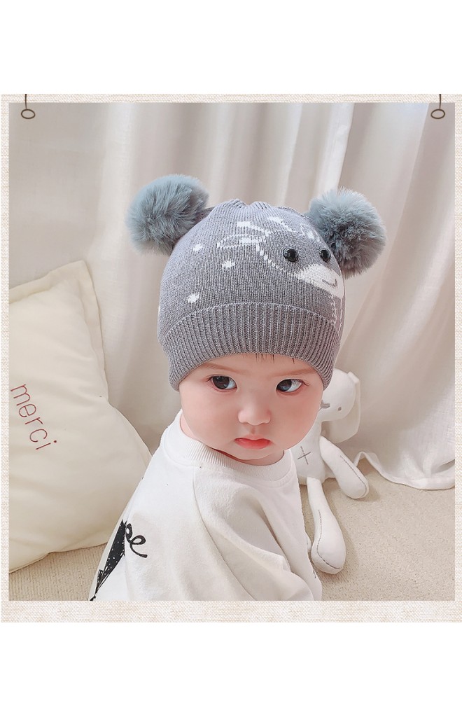 หมวกยีราฟน่ารักด้านบนแต่งปอมปอมขนมิ้ง