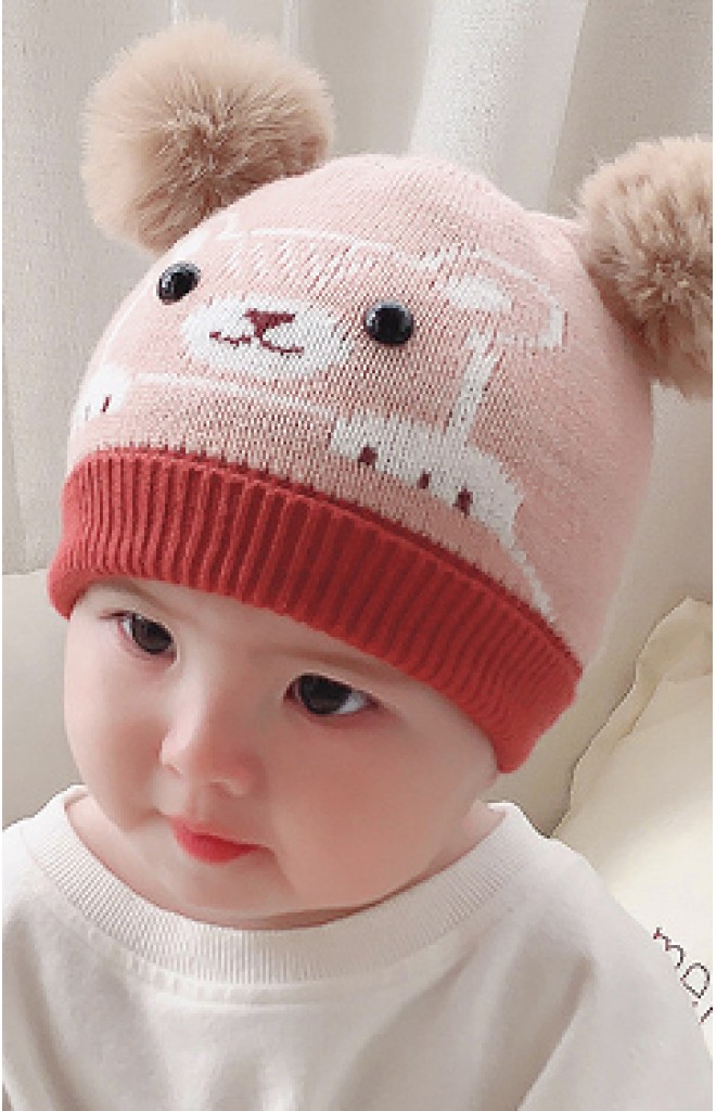 หมวกหมีน้อยน่ารักด้านบนแต่งปอมปอมขนมิ้ง หมวกหมีน้อยน่ารักด้านบนแต่งปอมปอมขนมิ้ง