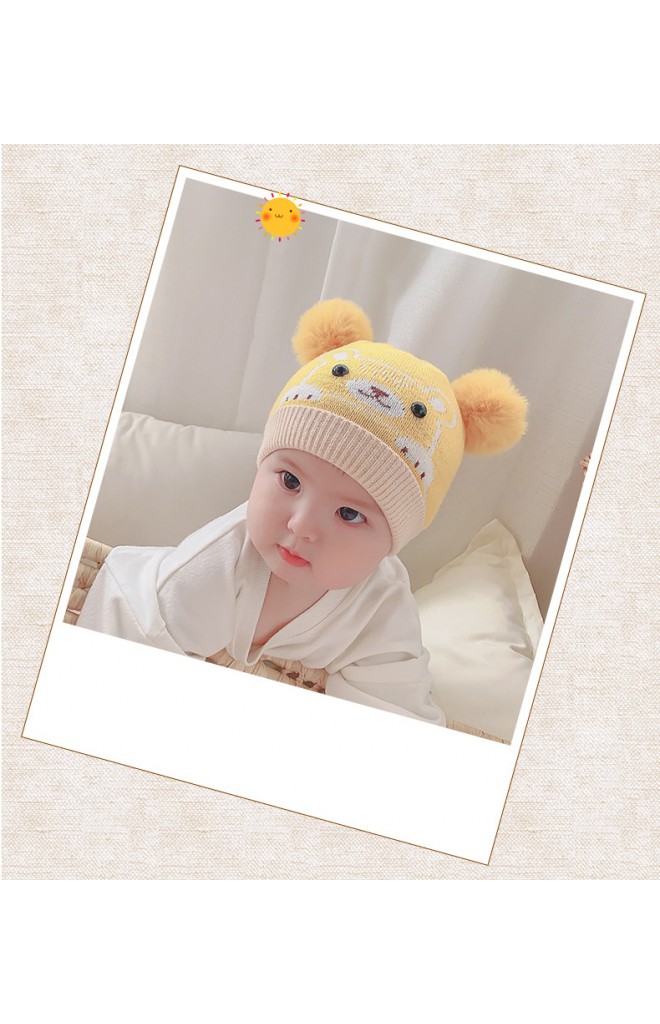 หมวกหมีน้อยน่ารักด้านบนแต่งปอมปอมขนมิ้ง