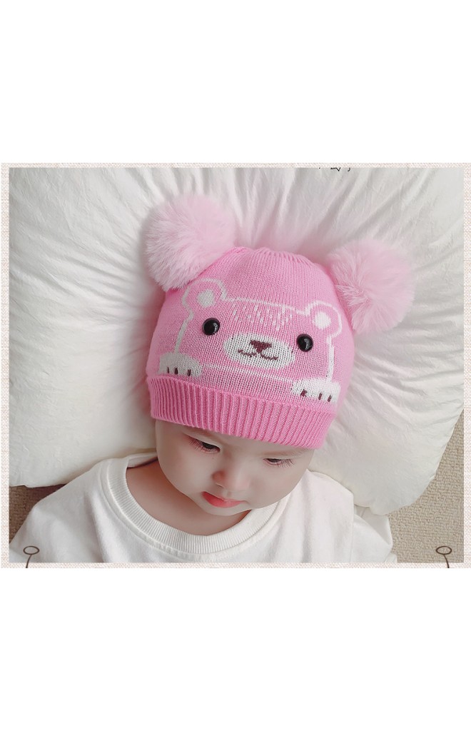 หมวกหมีน้อยน่ารักด้านบนแต่งปอมปอมขนมิ้ง