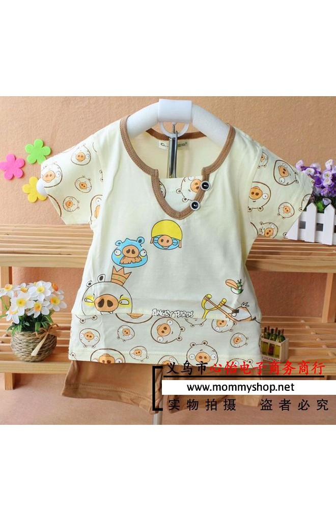 ชุดเด็ก เสื้อสีเหลืองอ่อนลาย Angry Birds กางเกงขาสั้นสีกาแฟ