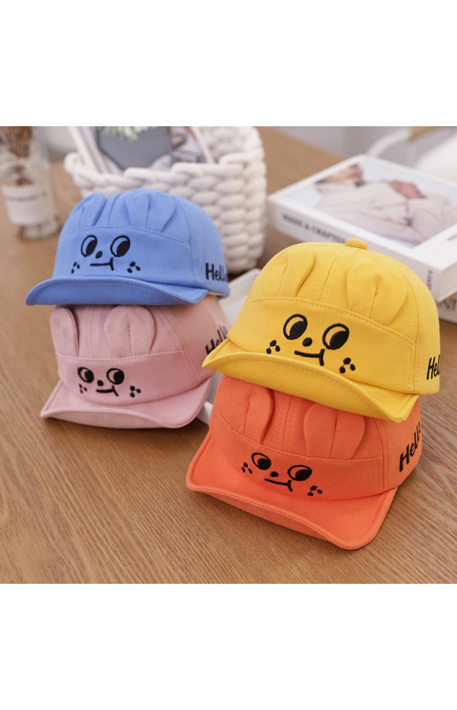 หมวกแก๊ปหน้าการ์ตูน ปัก Hello จาก kukuji