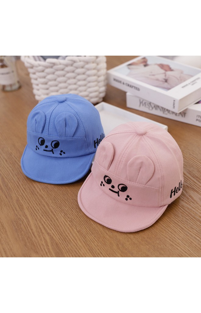 หมวกแก๊ปหน้าการ์ตูน ปัก Hello จาก kukuji