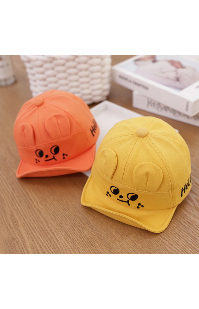 หมวกแก๊ปหน้าการ์ตูน ปัก Hello จาก kukuji