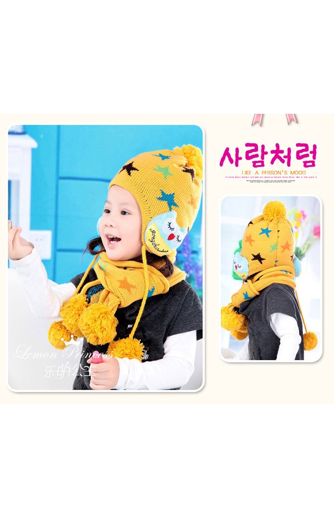 เซ็ตหมวกไหมพรมพร้อมผ้าพันคอลายดาวแต่งนกฮูกด้านข้าง