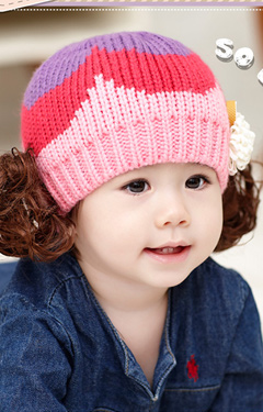 หมวกไหมพรมเด็กแต่งปอยผม หมวกทอไล่สีแต่งดอกไม้เล็กๆ GZMM