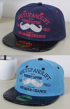หมวกแก๊ปฮิปฮอปลายหนวดปักอักษร SHUTUP ANDLIFT