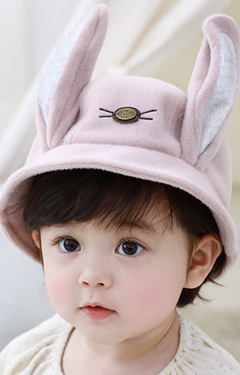 หมวกปีกรอบกระต่ายหูใหญ่ จาก TUTUYA